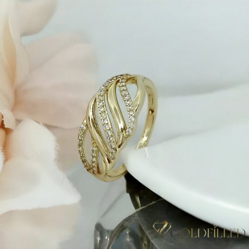 Goldfilled Antiallergenic Ring, available in different sizes 14K color