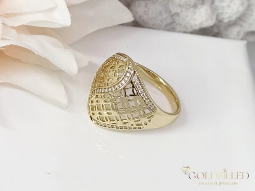 Goldfilled Antiallergenic Ring, available in different sizes 14K color