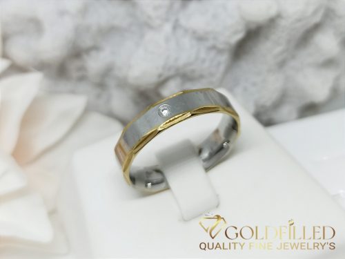 Stainless steel ring with stone